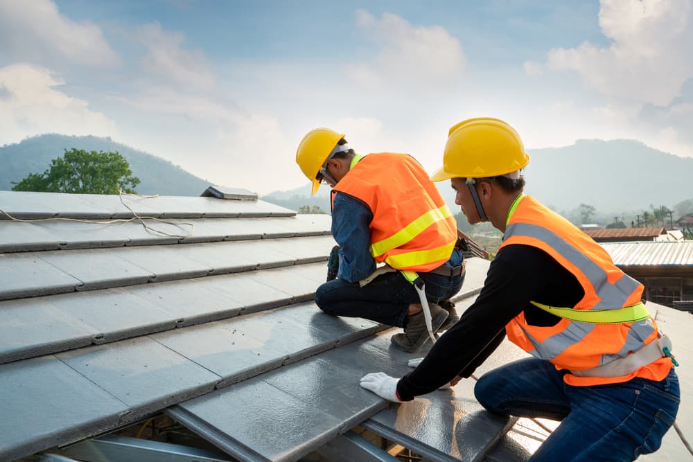 roof repair in Lowell OR